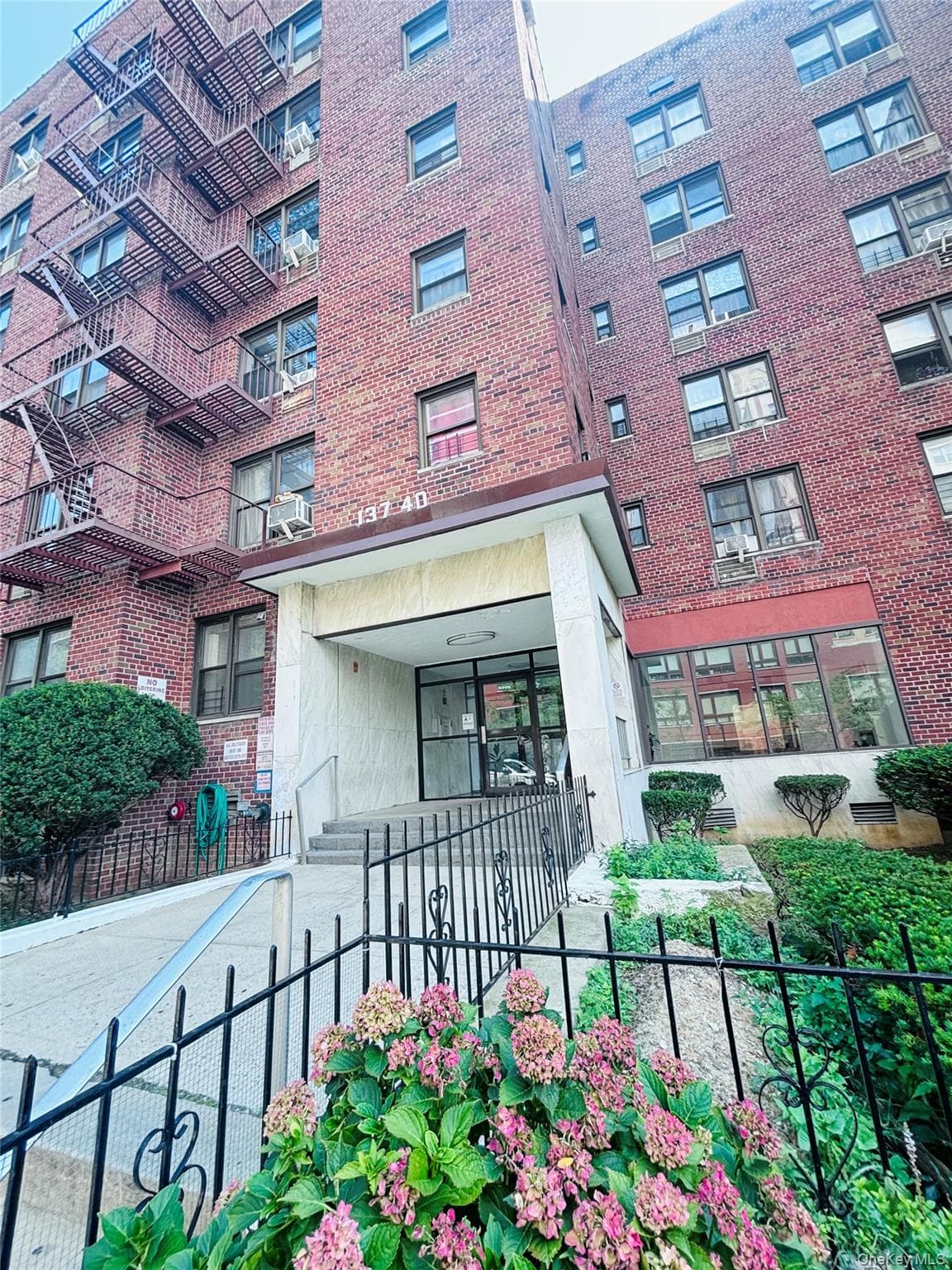 137-40 45th Avenue Unit: 1F photo 1