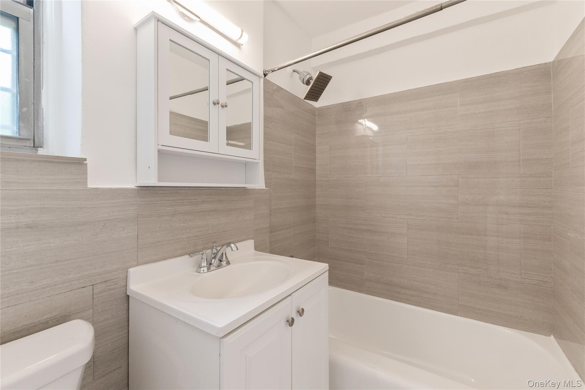 5610 Netherland Avenue Unit: 1A thumbnail 18