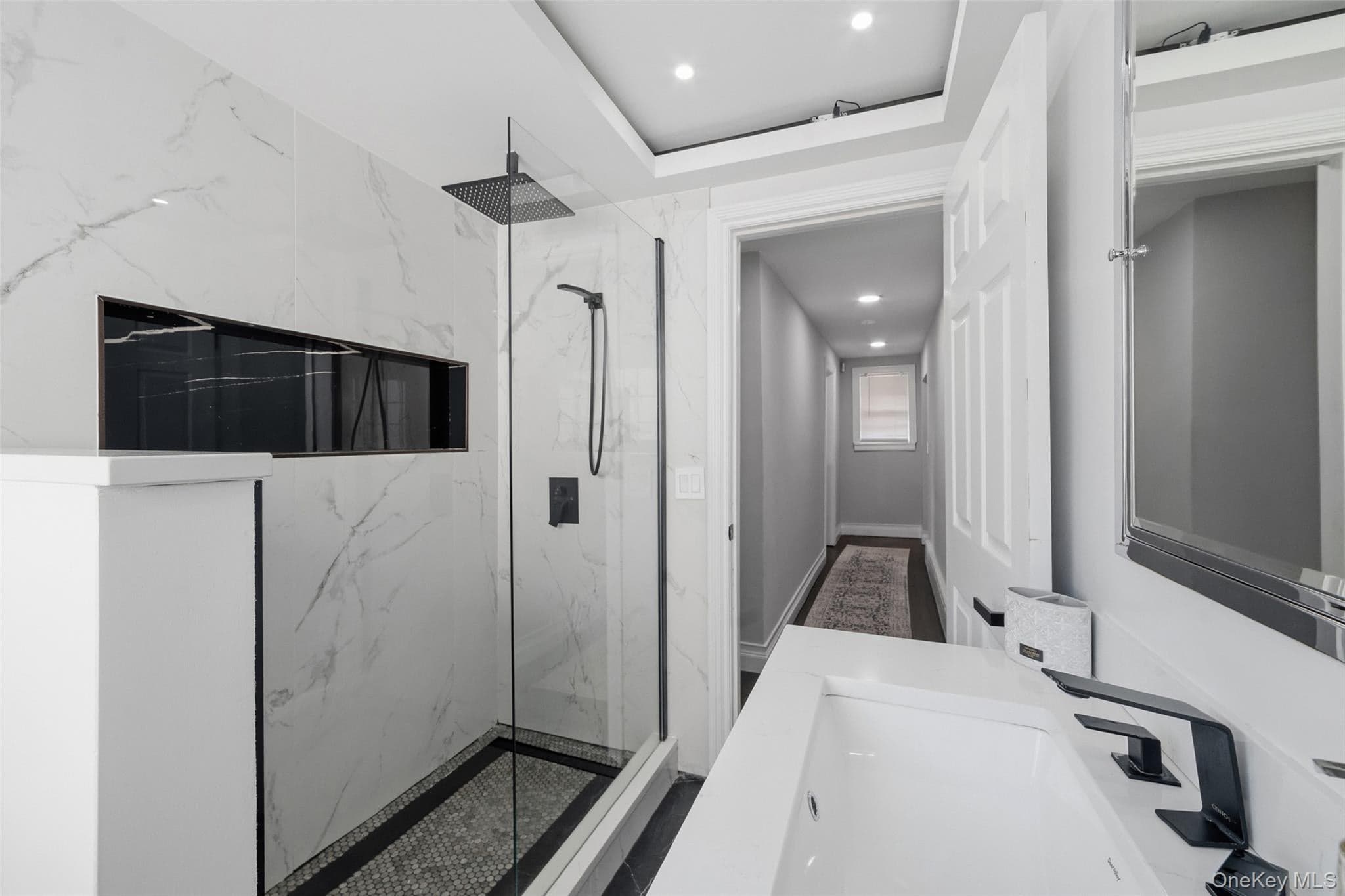 1090 Midland Avenue thumbnail 13