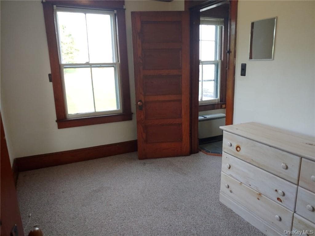 354 E Hill Road thumbnail 9