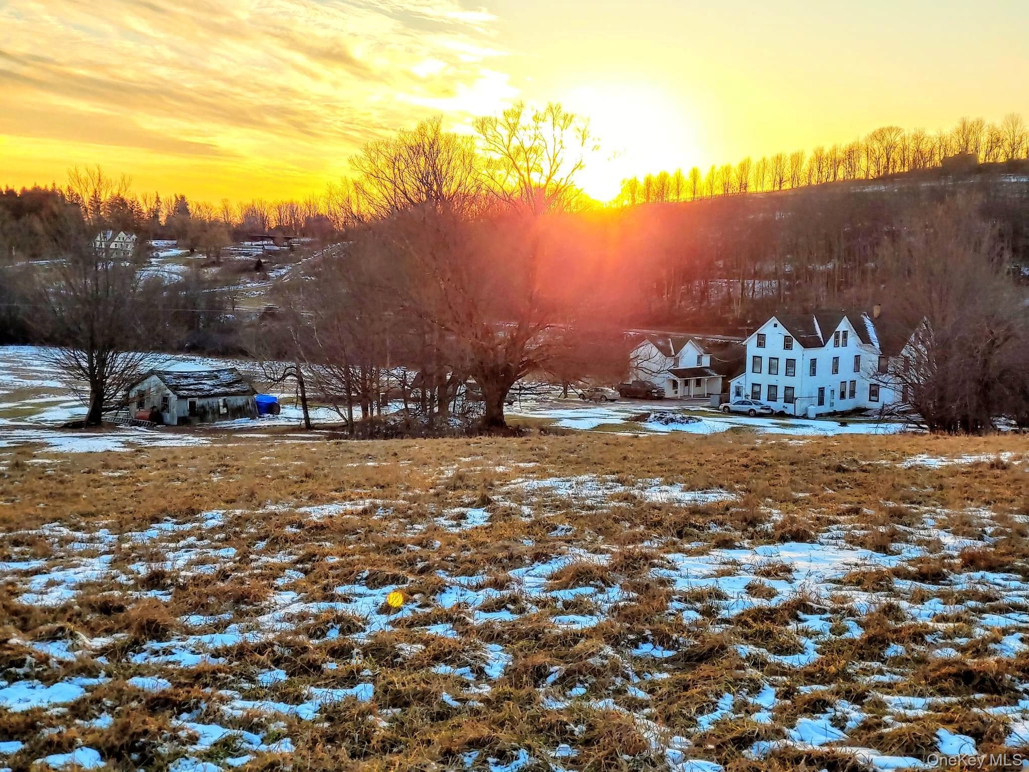 354 E Hill Road thumbnail 44