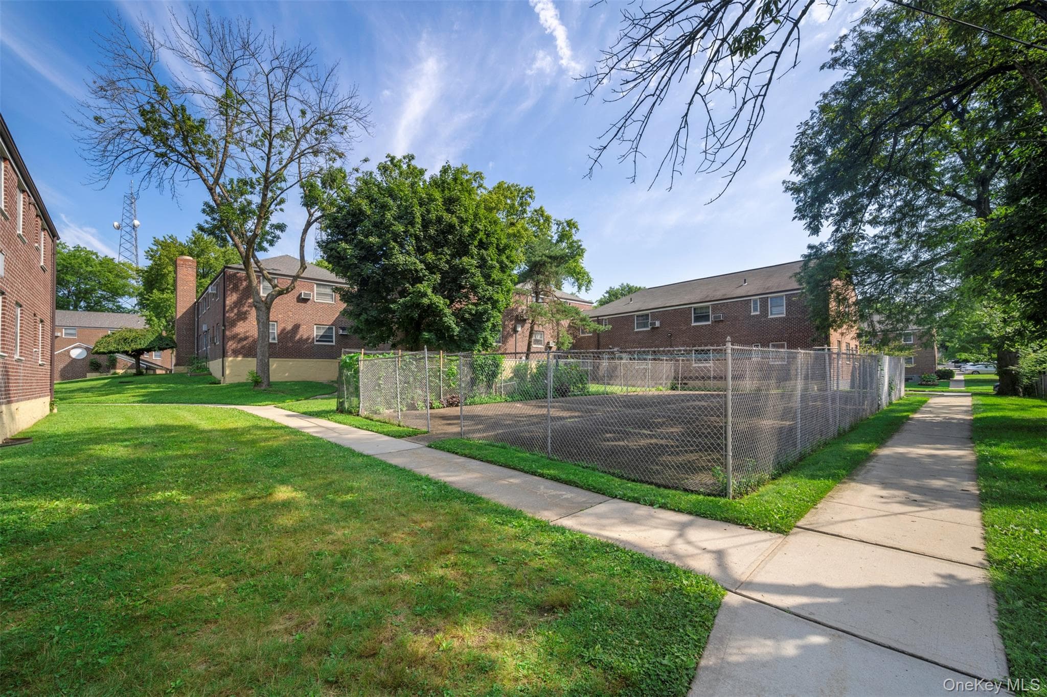 249-33 64th Avenue Unit: 1 thumbnail 28