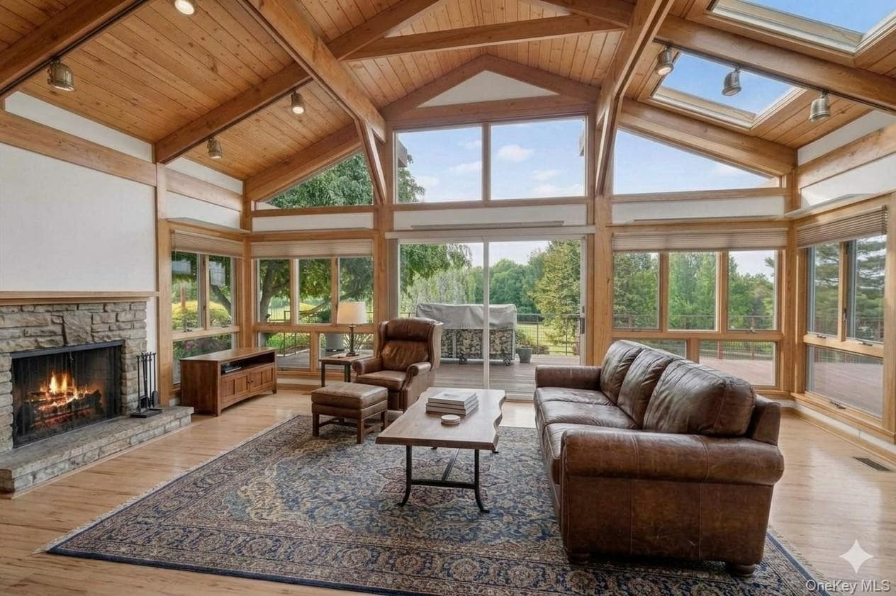 165 Hasbrouck Road thumbnail 21