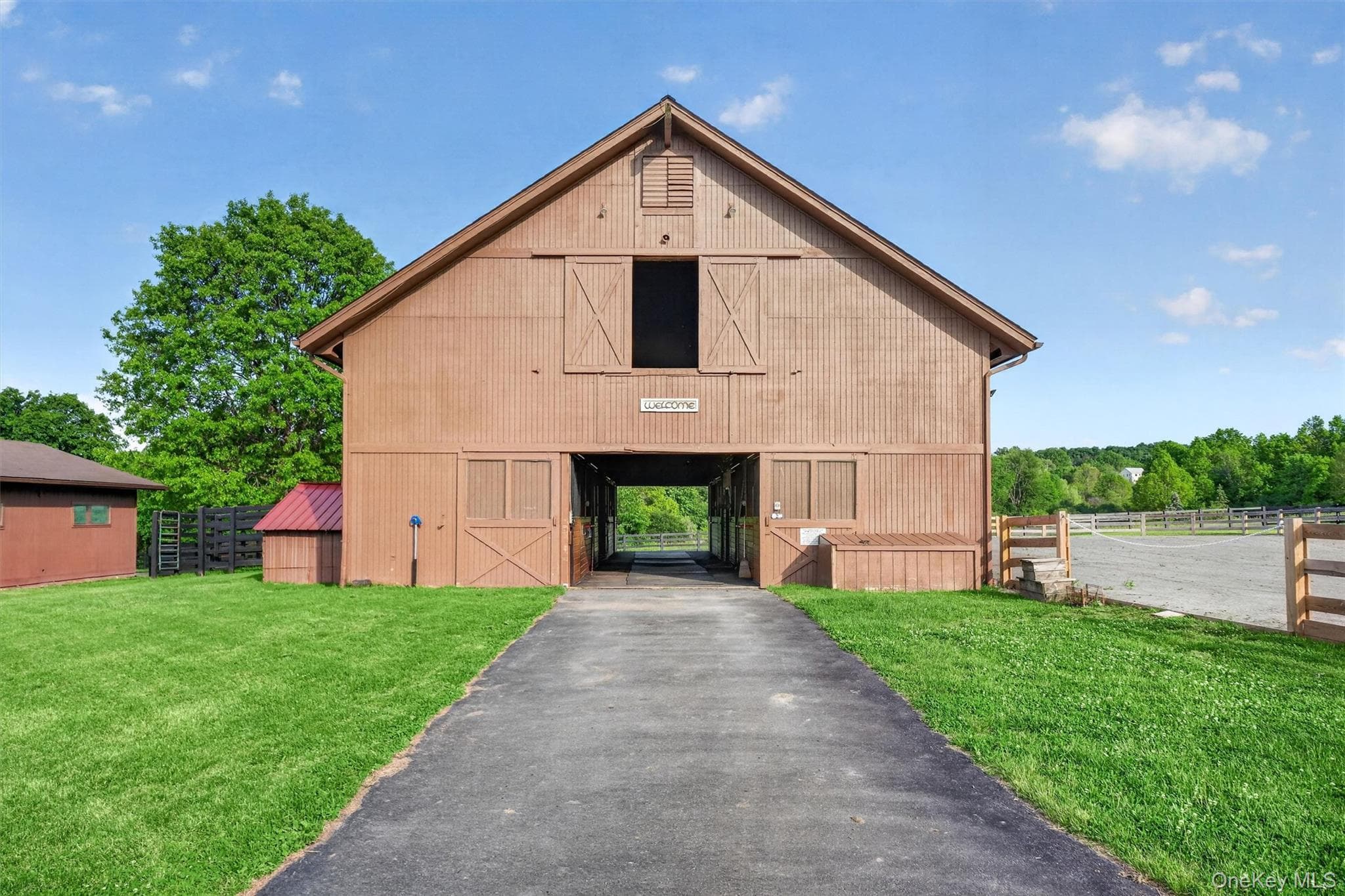 165 Hasbrouck Road thumbnail 4