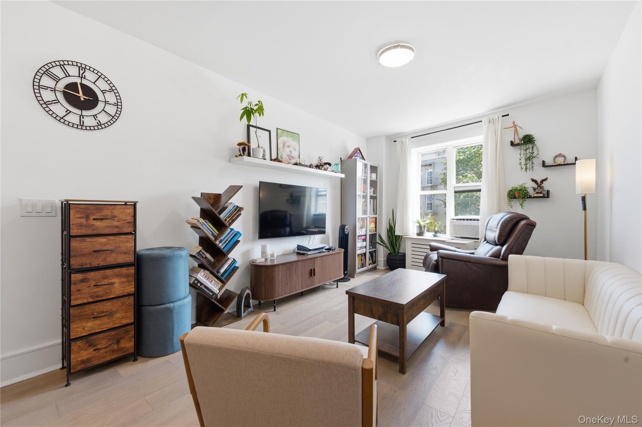 148-09 Northern Boulevard Unit: 3C thumbnail 2