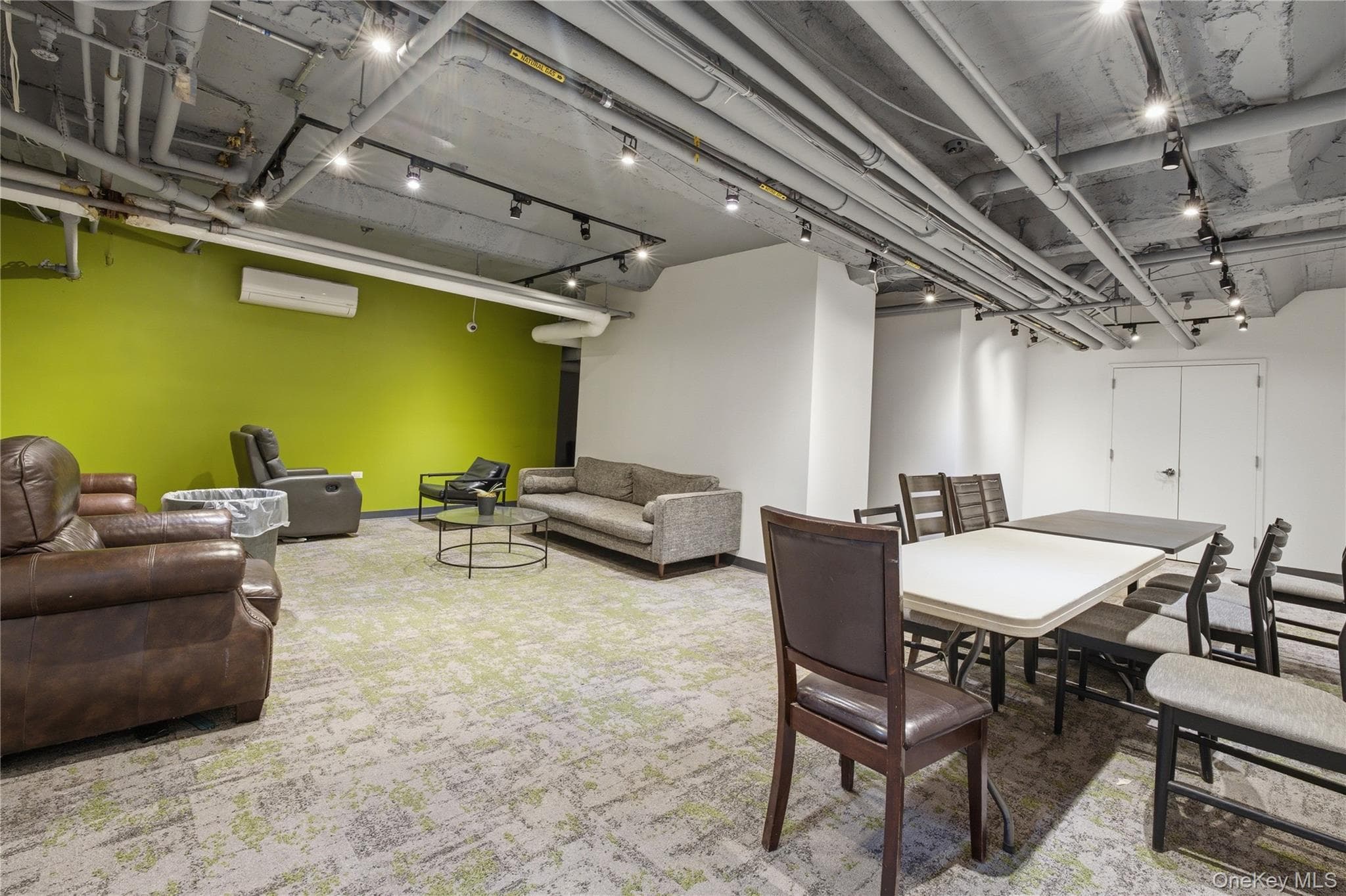 148-09 Northern Boulevard Unit: 3C thumbnail 12
