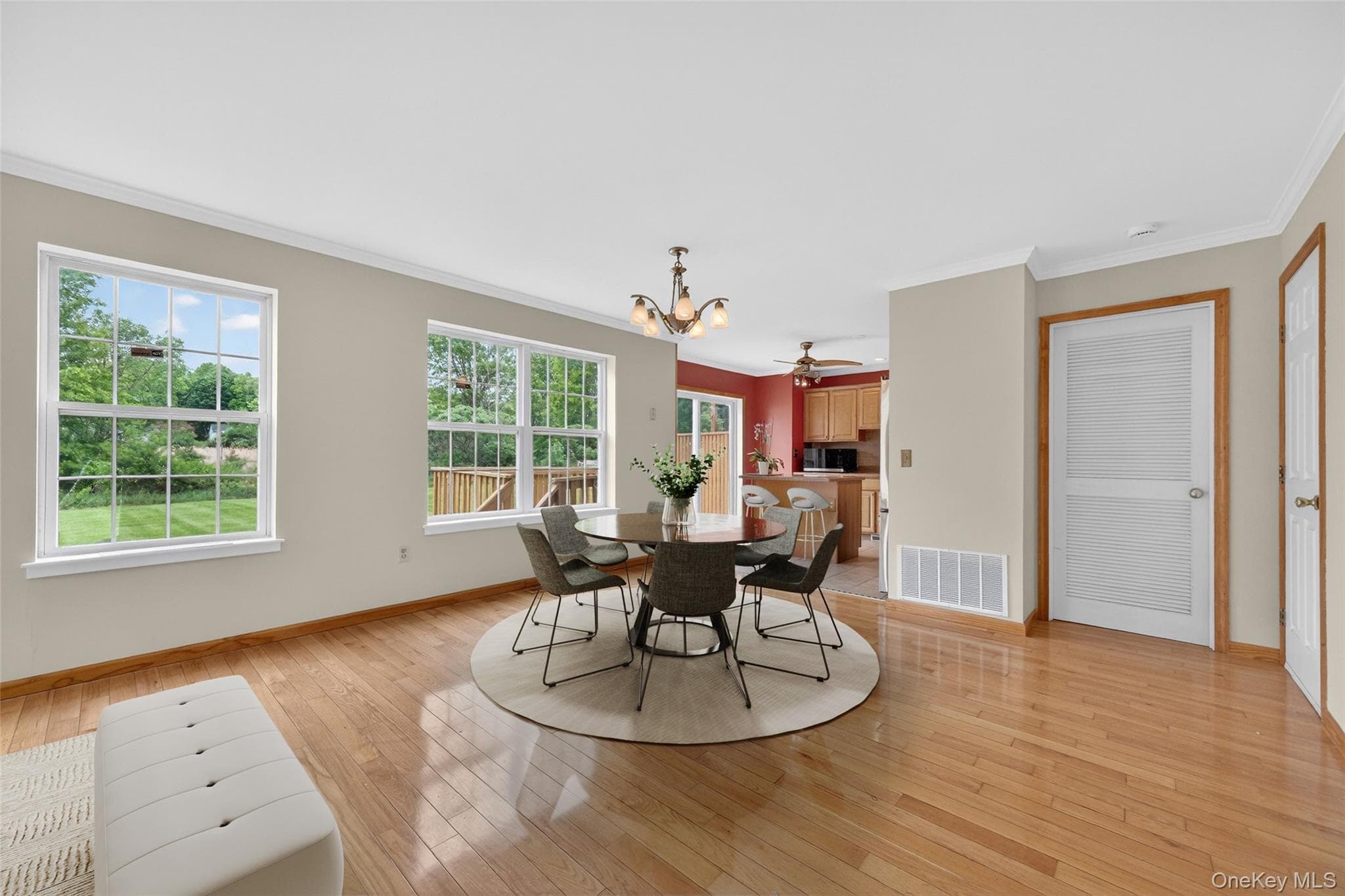 16 Woodfield Drive thumbnail 14