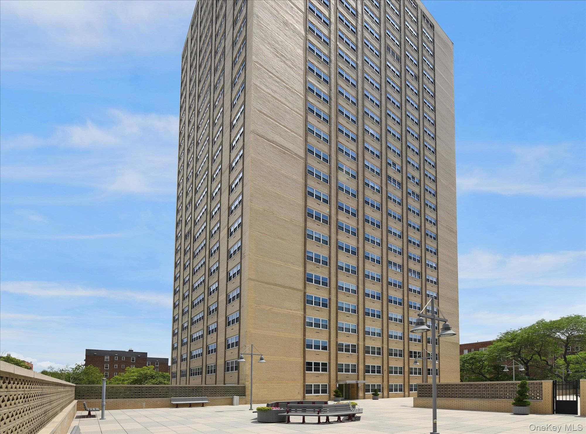 66-36 Yellowstone Blvd Blvd Unit: 18H, Forest Hills