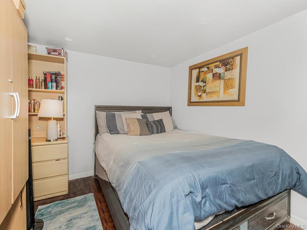 2951 Kingsland Avenue thumbnail 3