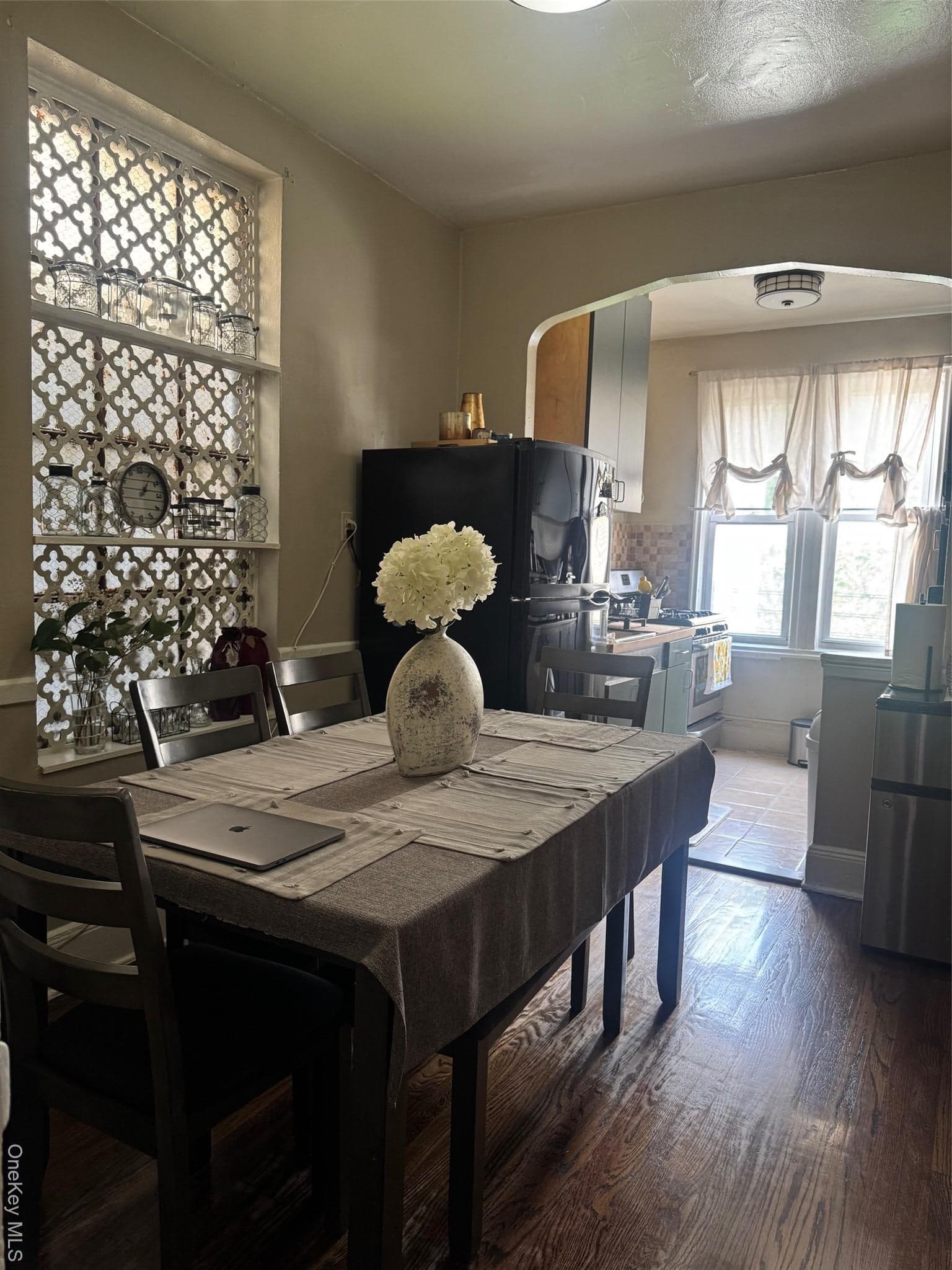 1800 Palisade Place thumbnail 11