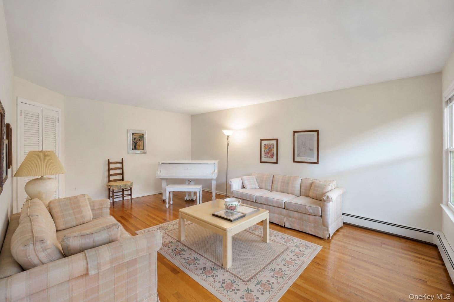 35 Sanford Street thumbnail 15