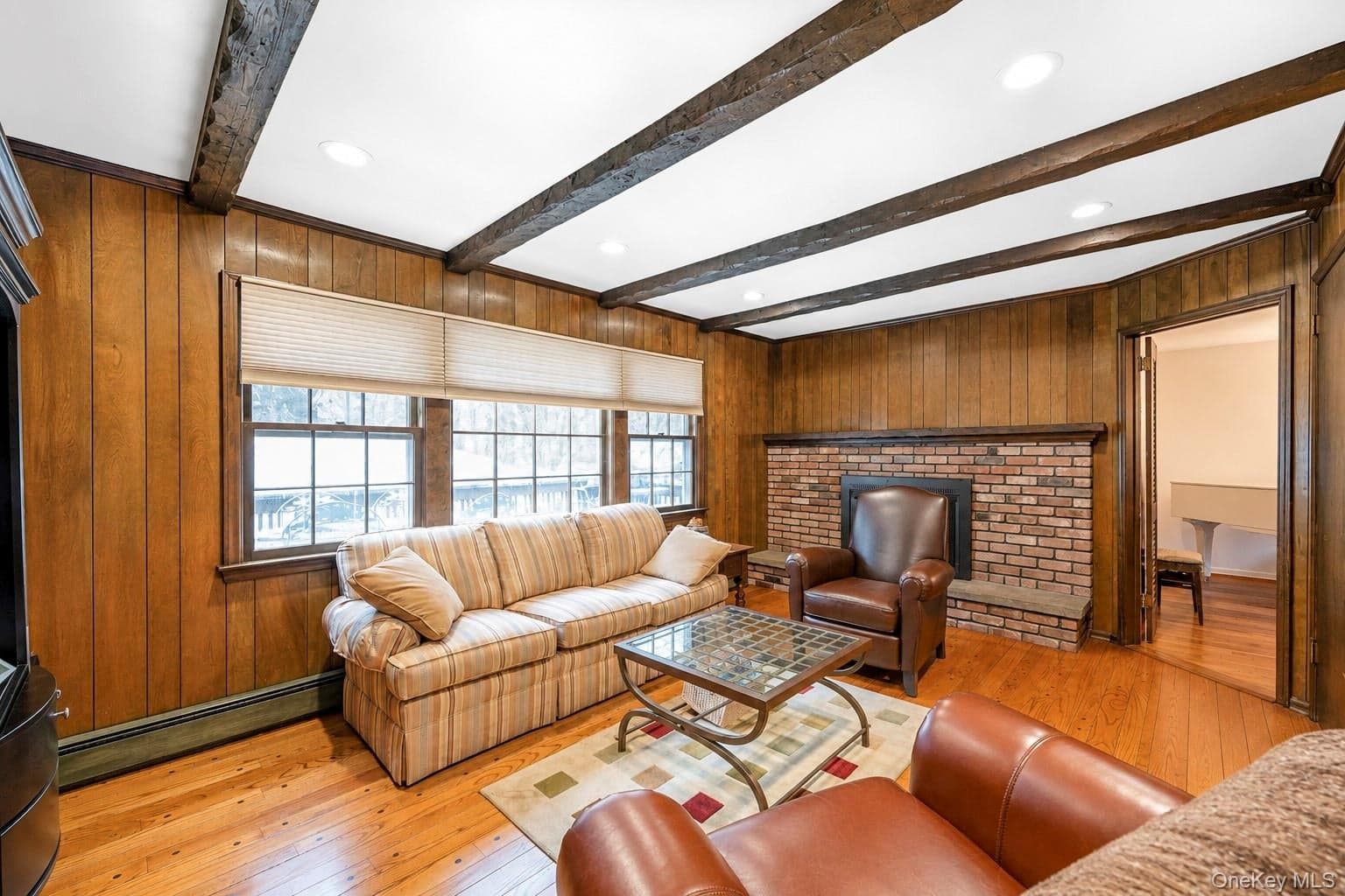 35 Sanford Street thumbnail 30