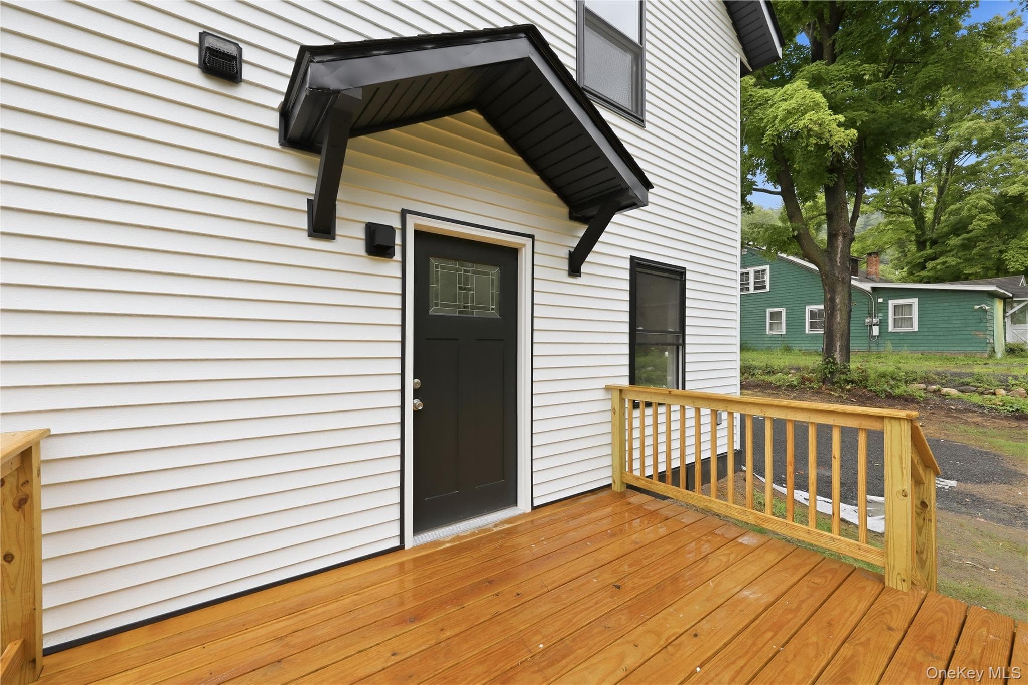 183 Center Street thumbnail 35