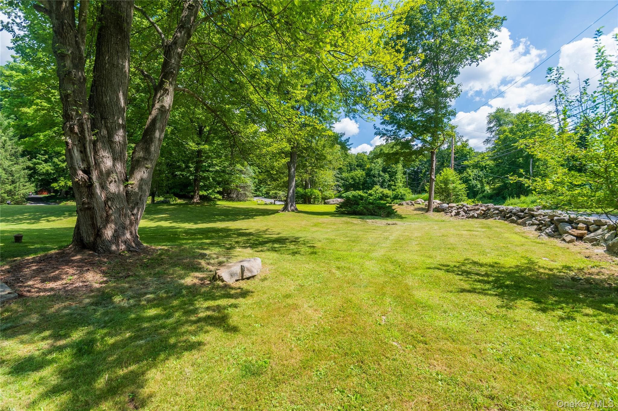 7 Fox Hollow Road thumbnail 9
