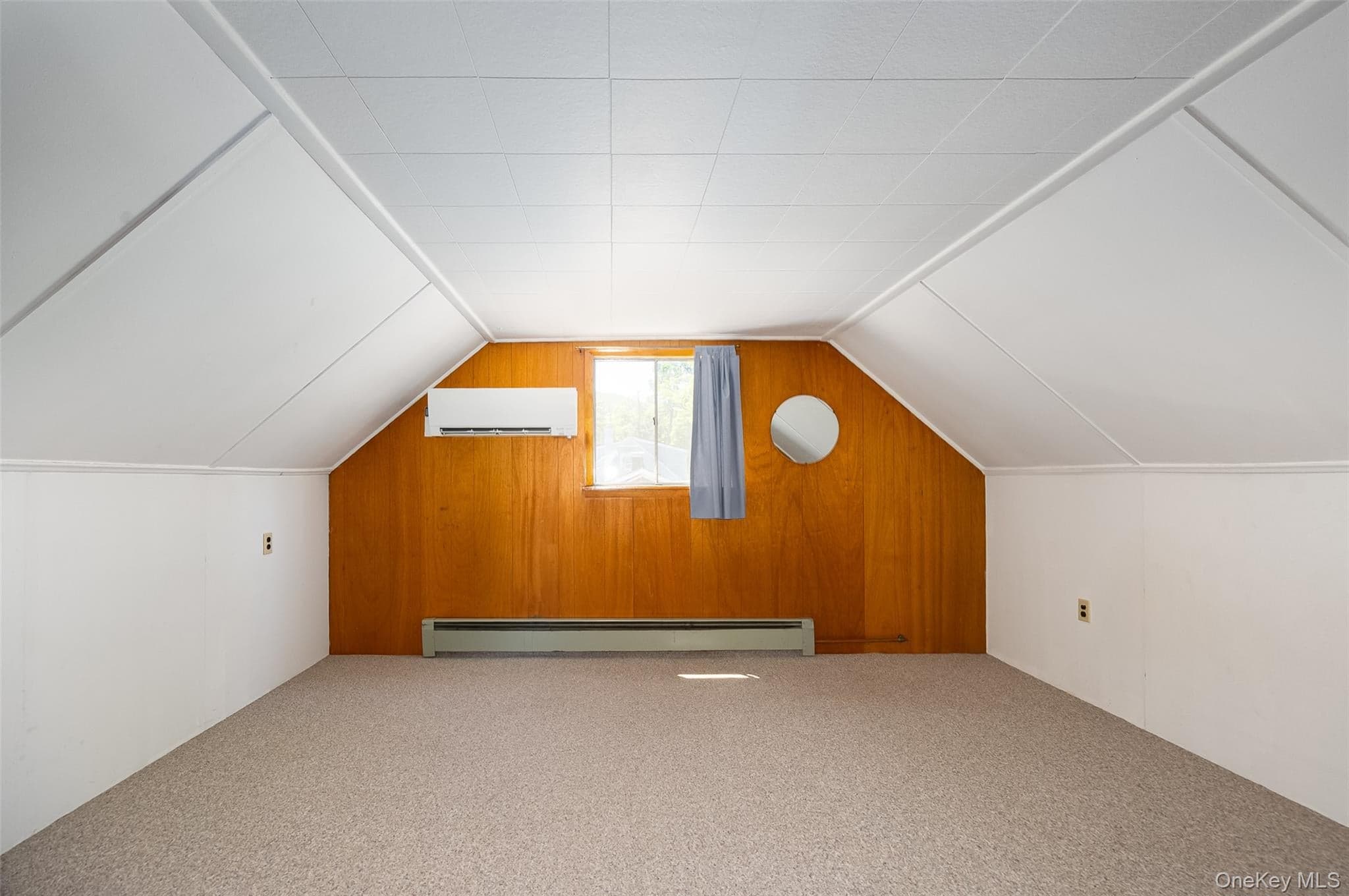 22 Howland Avenue thumbnail 14