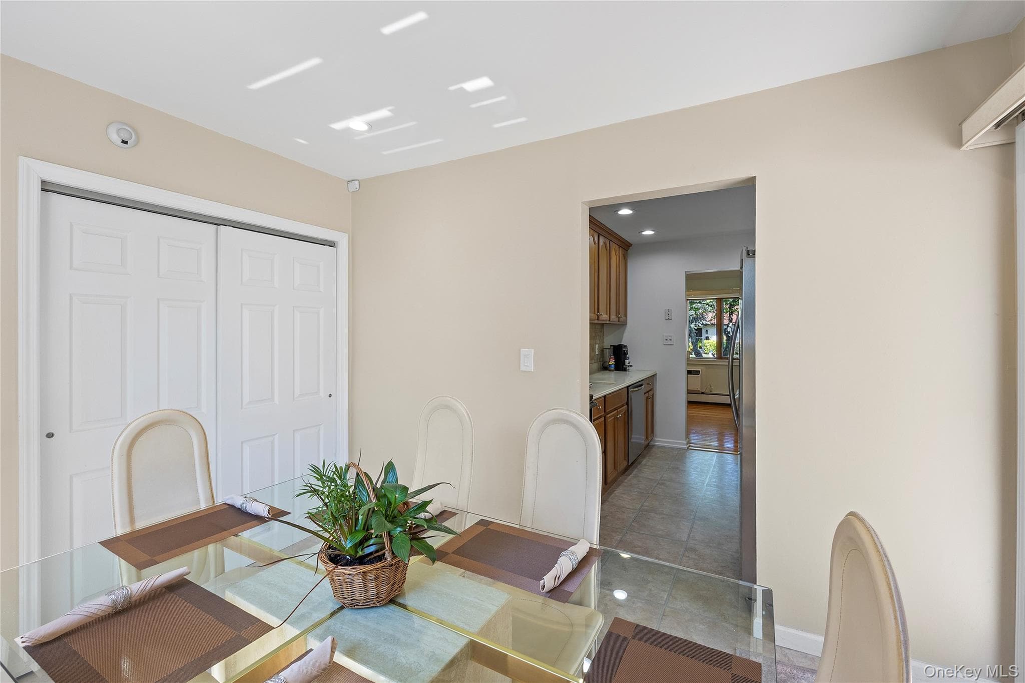 148 Birs Avenue thumbnail 16