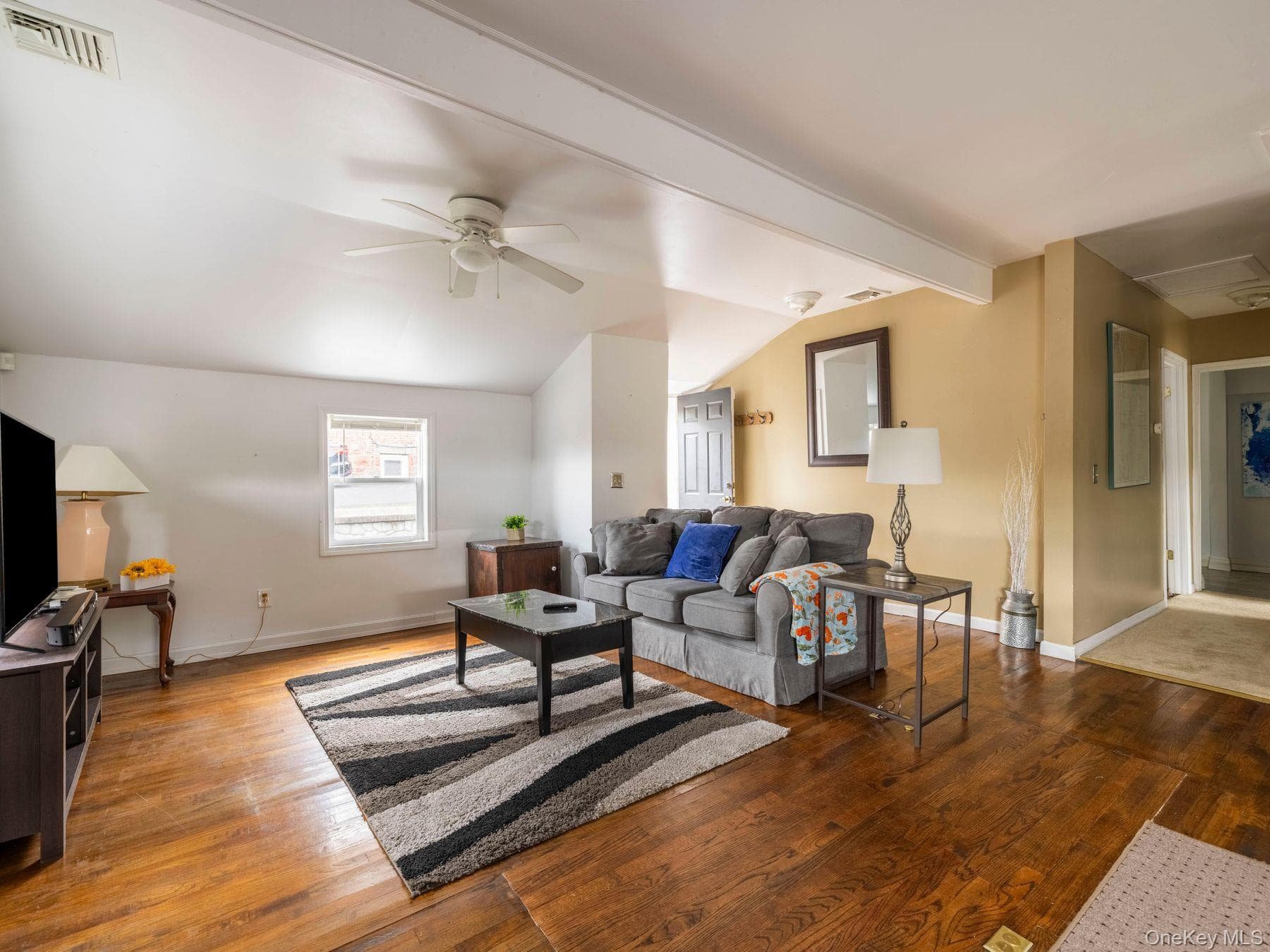 35 Sycamore Street thumbnail 3
