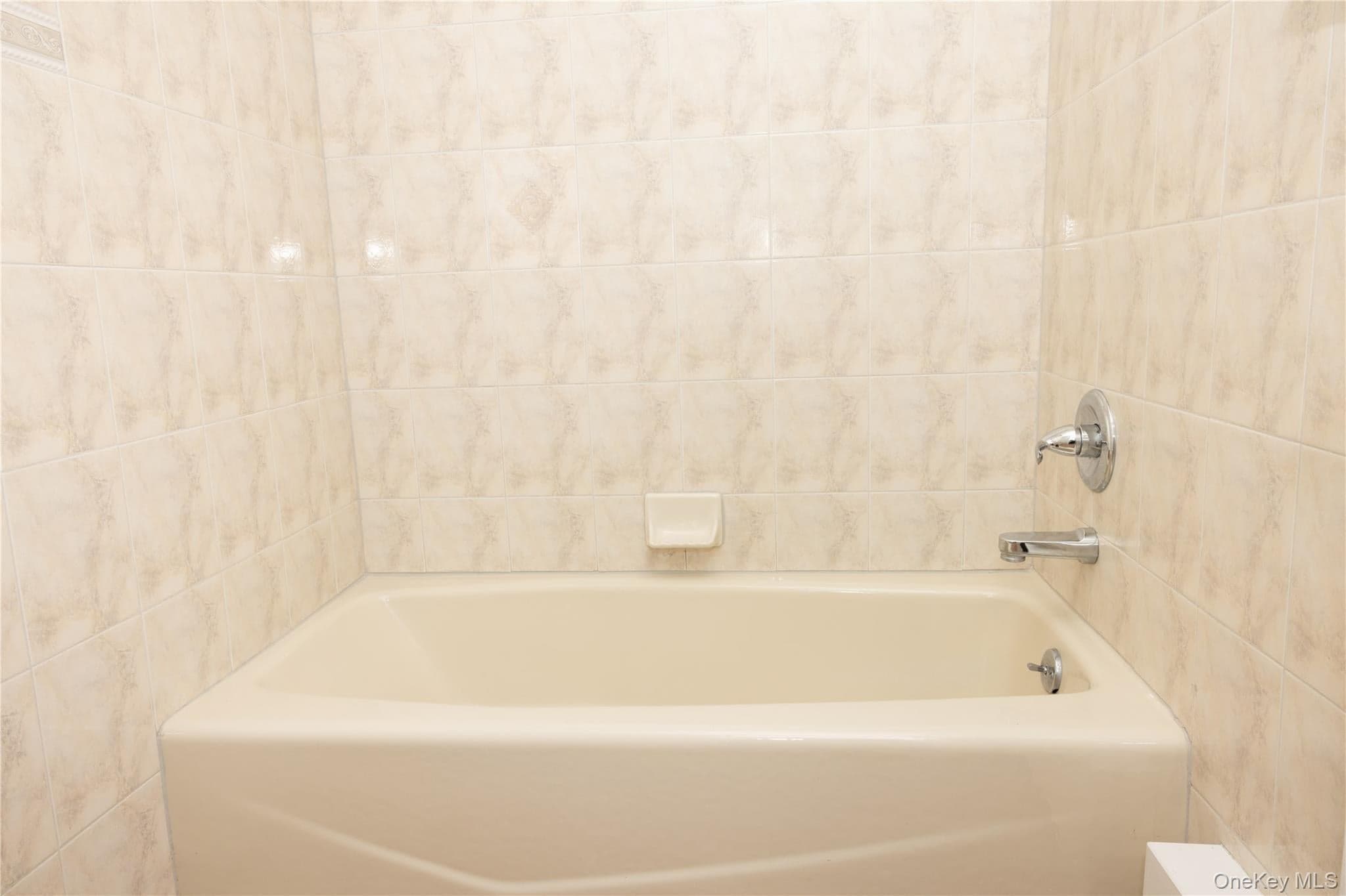 4 Rita Avenue Unit: B thumbnail 16