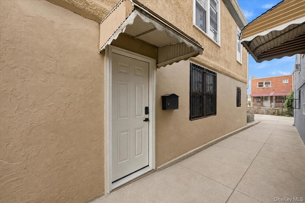 3038 Tiemann Avenue thumbnail 28