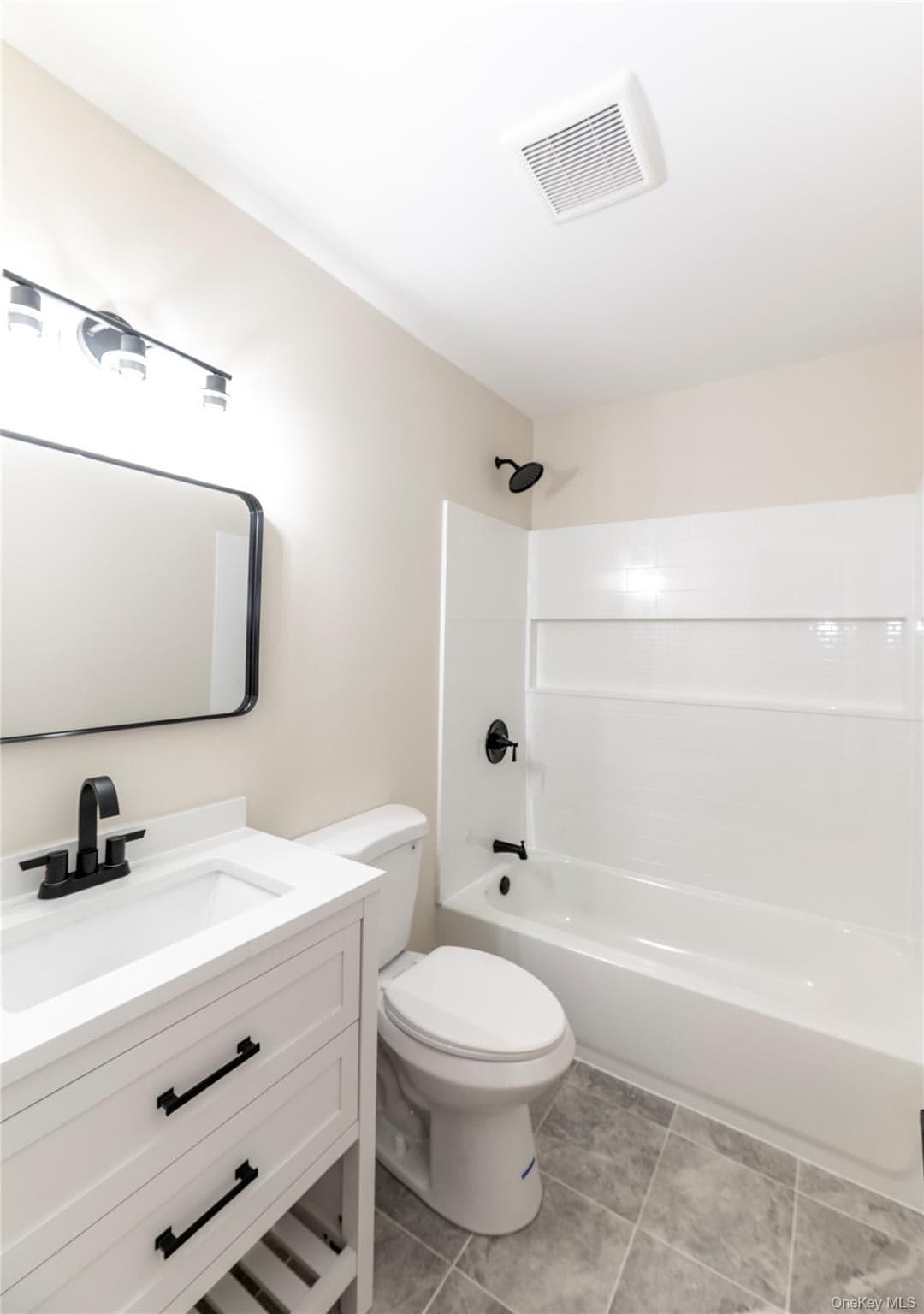 126 N Route 303 Unit: 2 thumbnail 17