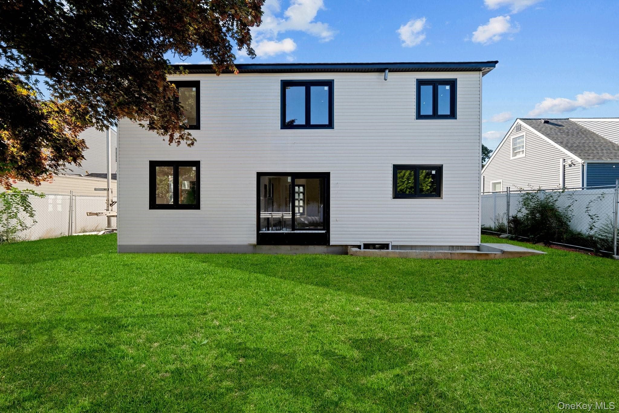 157 Rhode Island Avenue thumbnail 4
