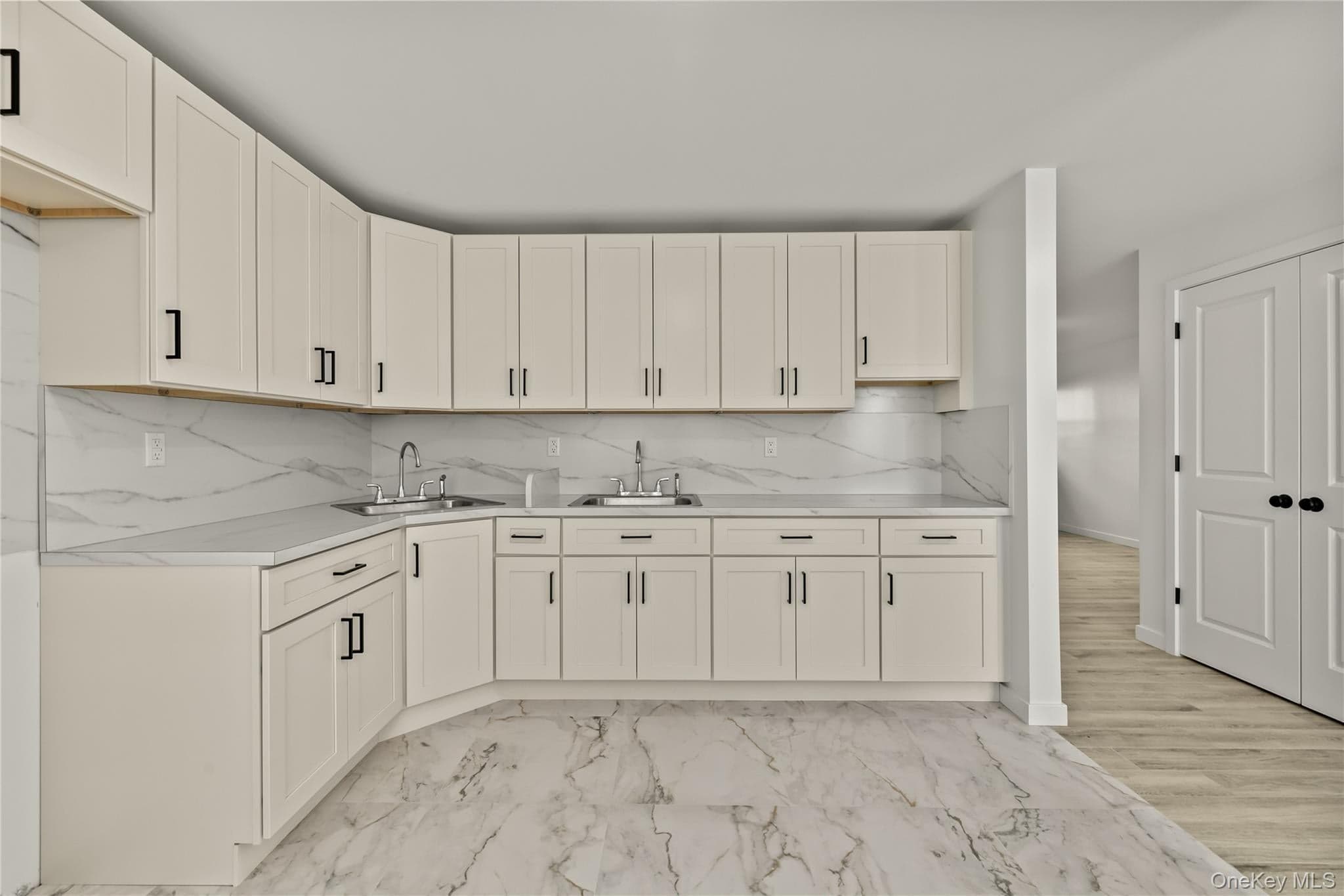 37 Ewing Avenue Unit: 201 thumbnail 38