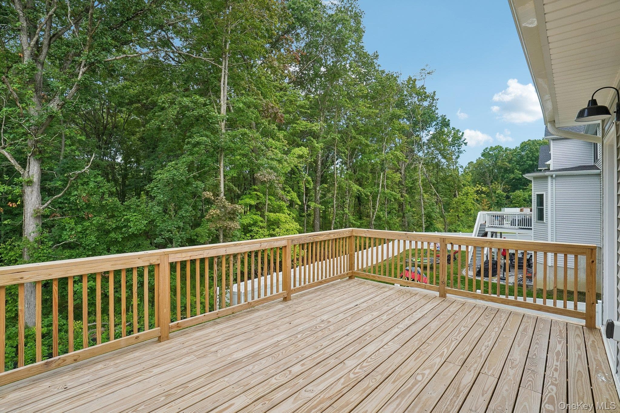 18 Rustic Drive thumbnail 37