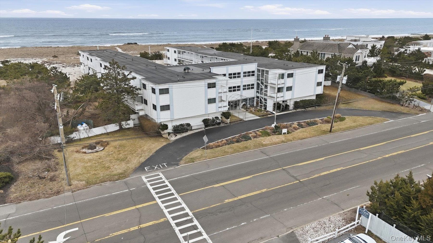 281 Dune Road Unit: 16B thumbnail 25