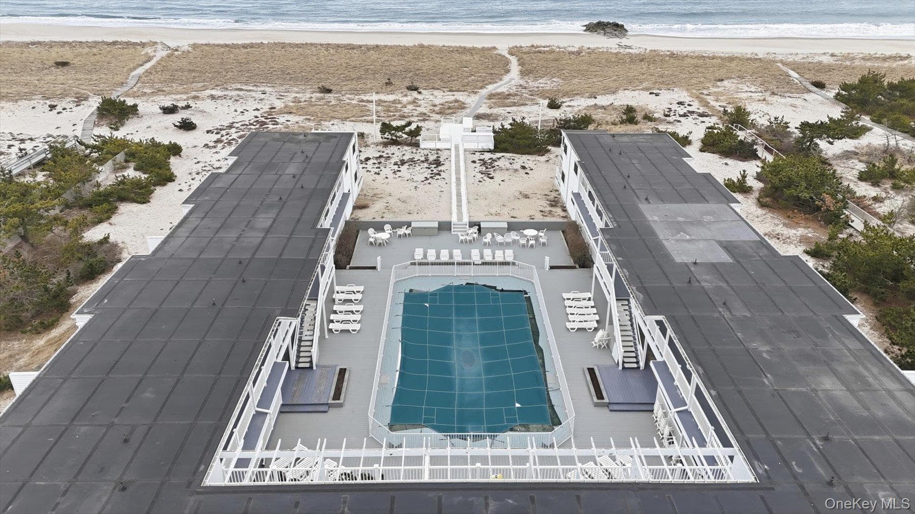 281 Dune Road Unit: 16B thumbnail 2