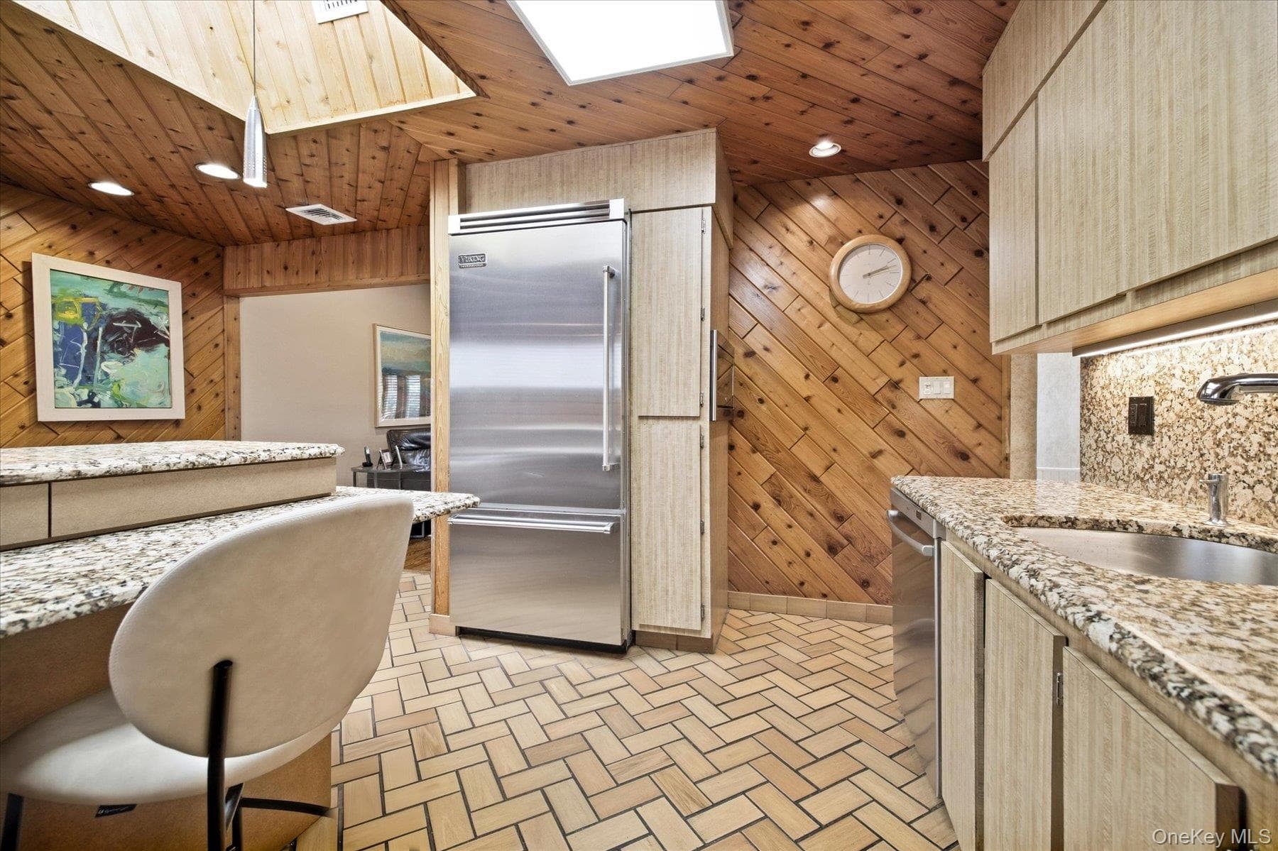 2163 Jacqueline Avenue thumbnail 11