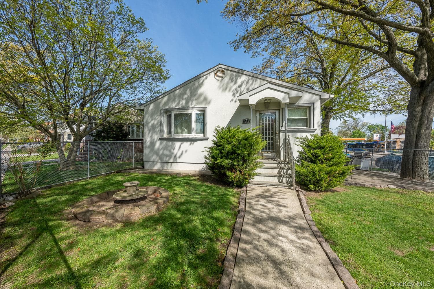 157-59 19th Avenue, Whitestone