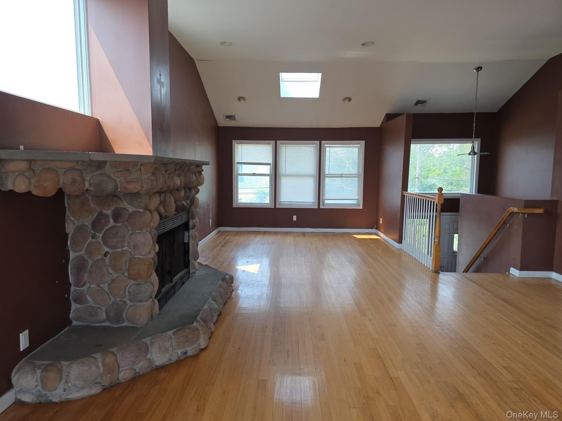 2871 Shore Road thumbnail 3