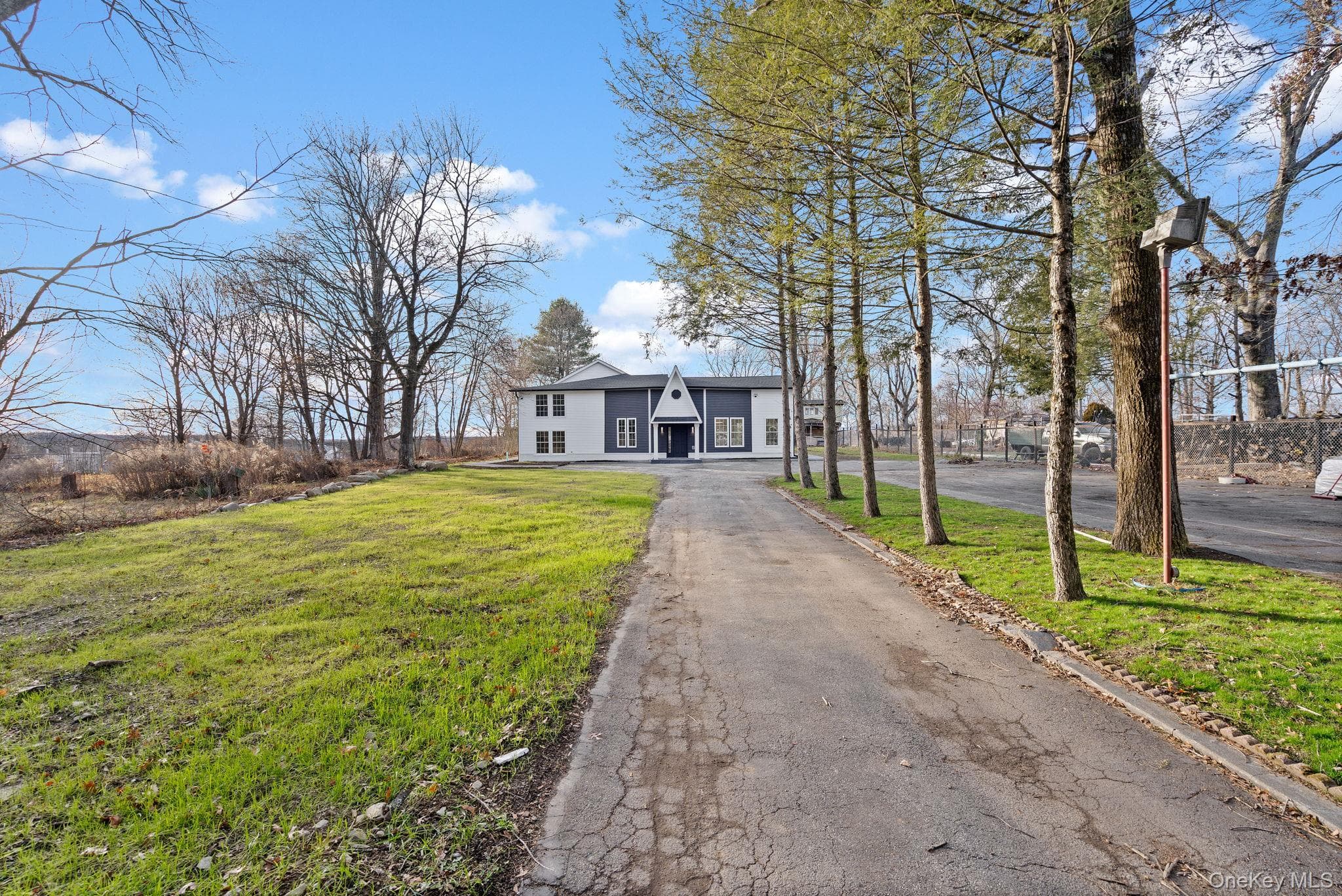 39 Overland Drive thumbnail 45