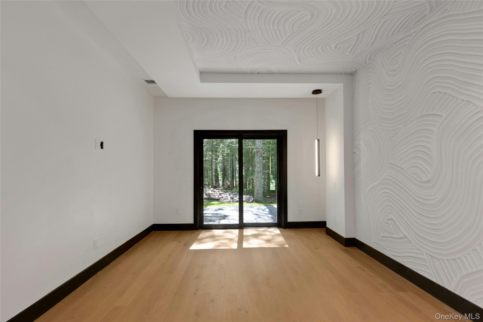 521 Decker Road thumbnail 18