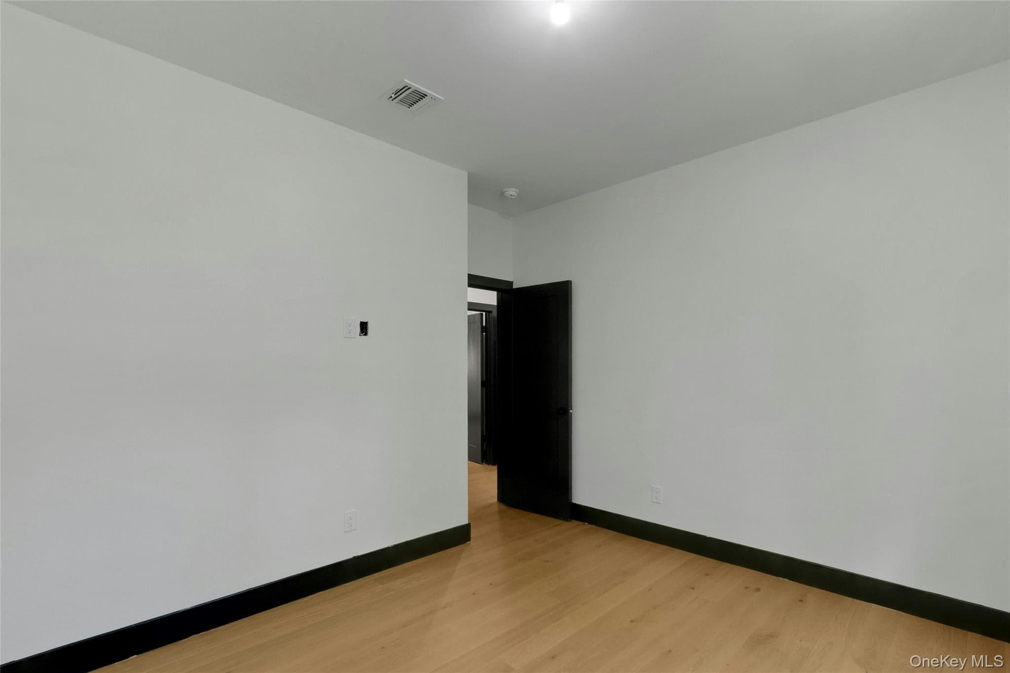 521 Decker Road thumbnail 34