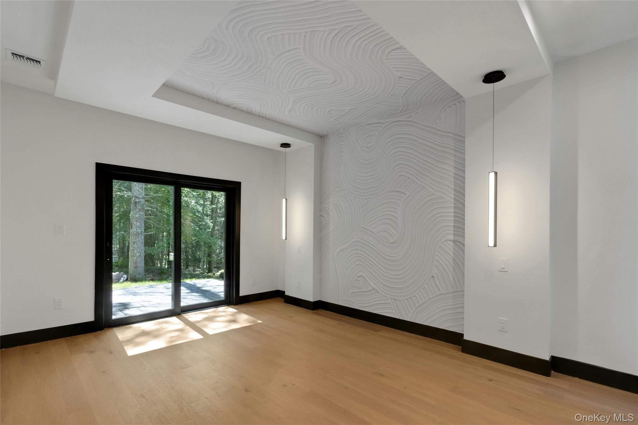 521 Decker Road thumbnail 16