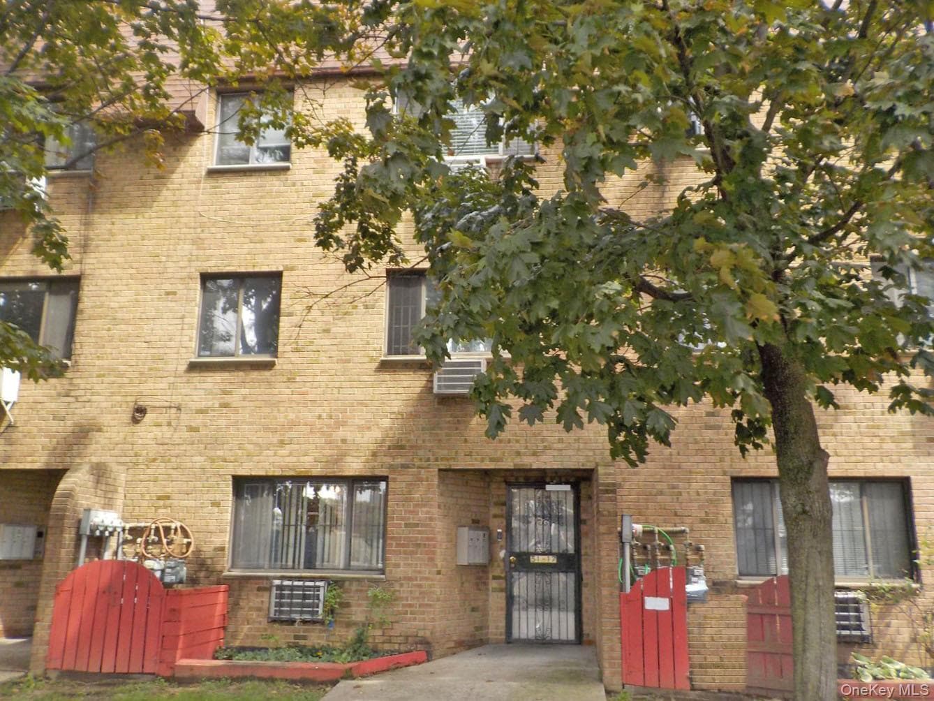 51-17 99th Street Unit: 15C thumbnail 5