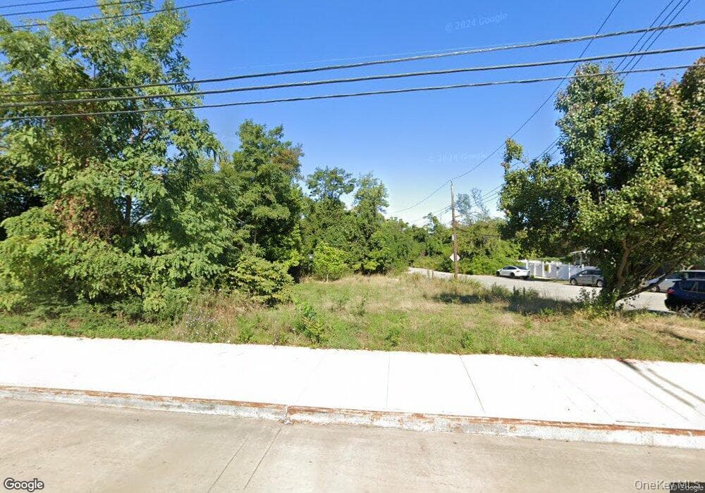 929 Father Capodanno Blvd thumbnail 2