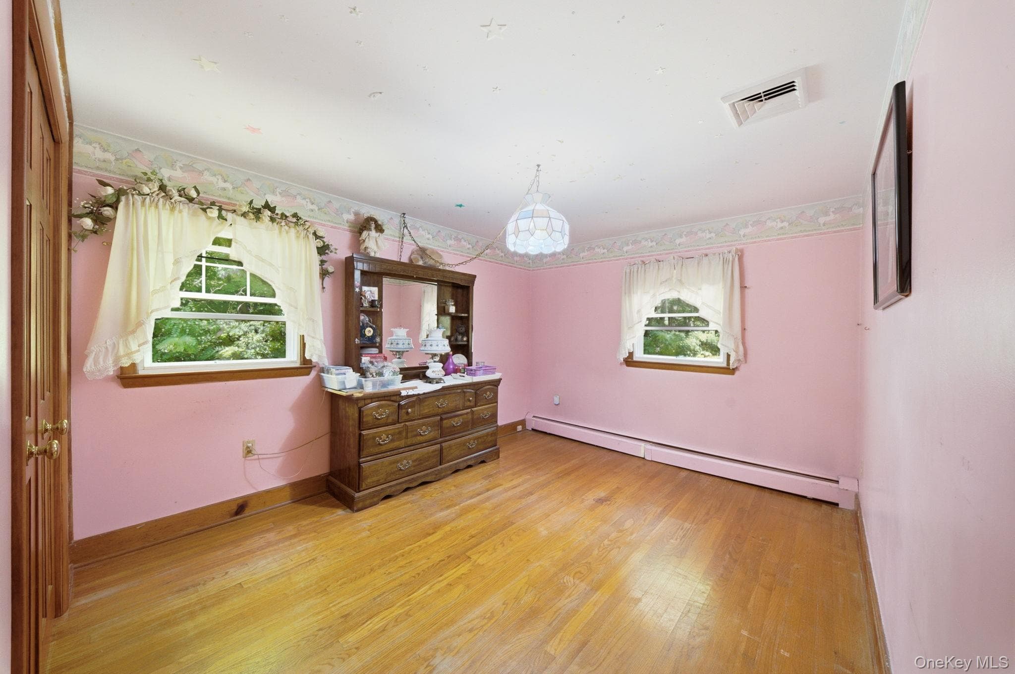 24 Van Dam Road thumbnail 16