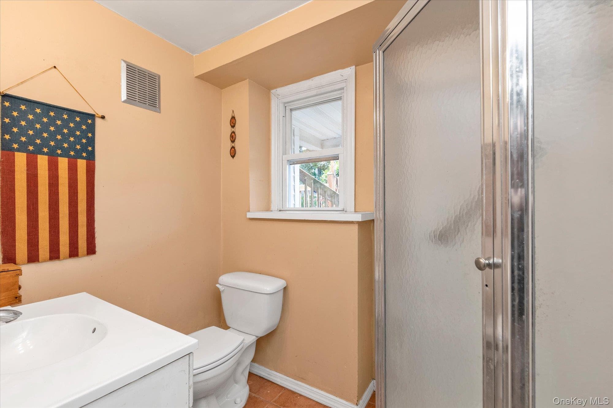 2760 Bellmore Avenue thumbnail 26