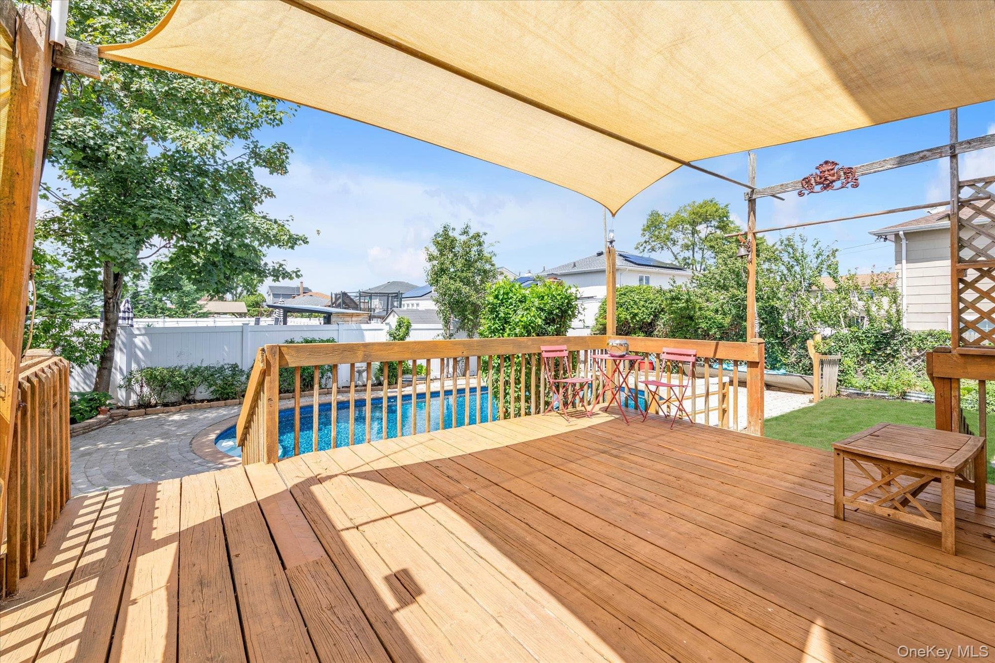 2760 Bellmore Avenue thumbnail 29