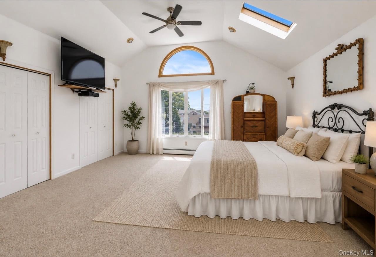 2760 Bellmore Avenue thumbnail 13
