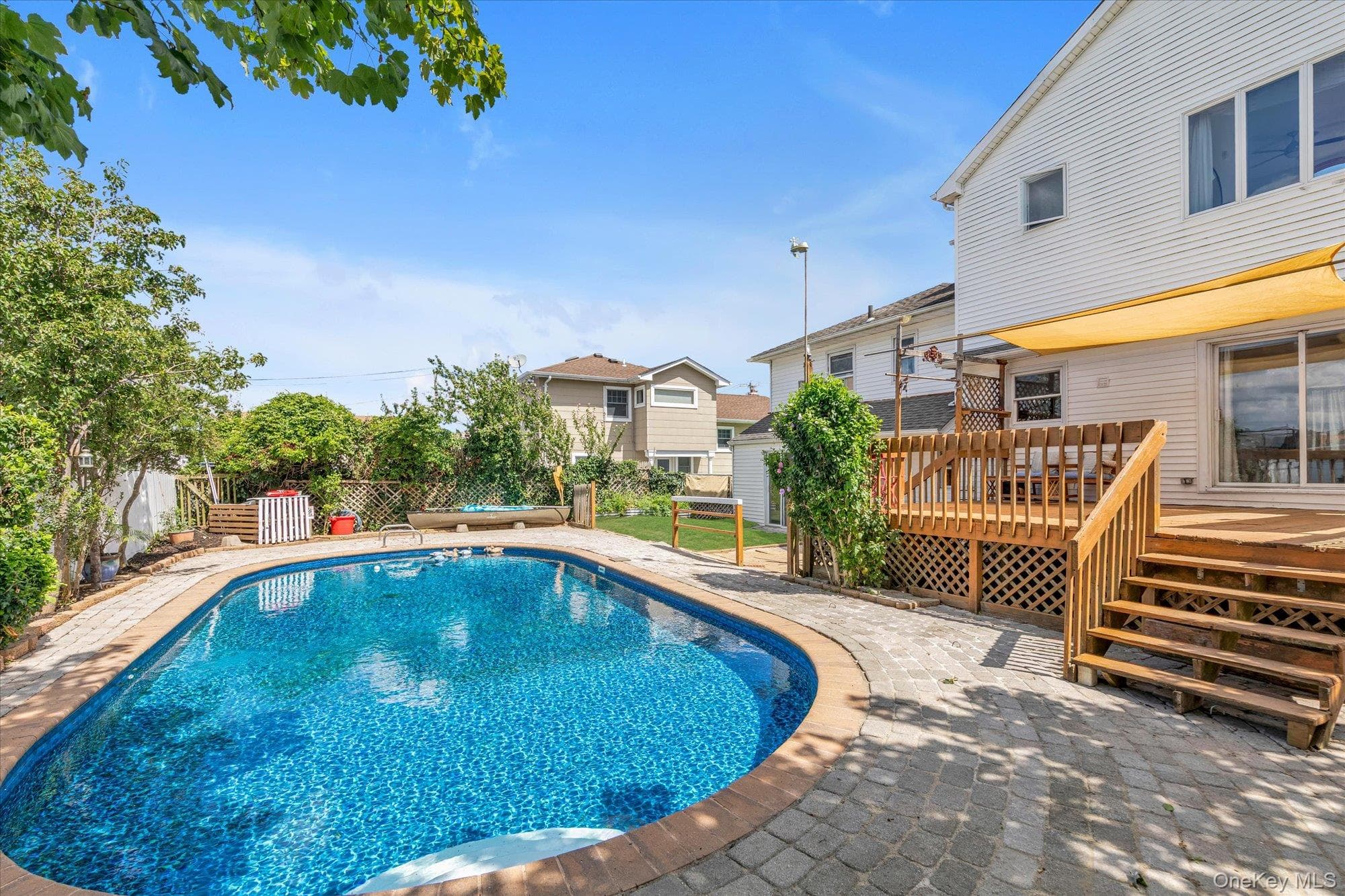 2760 Bellmore Avenue thumbnail 30