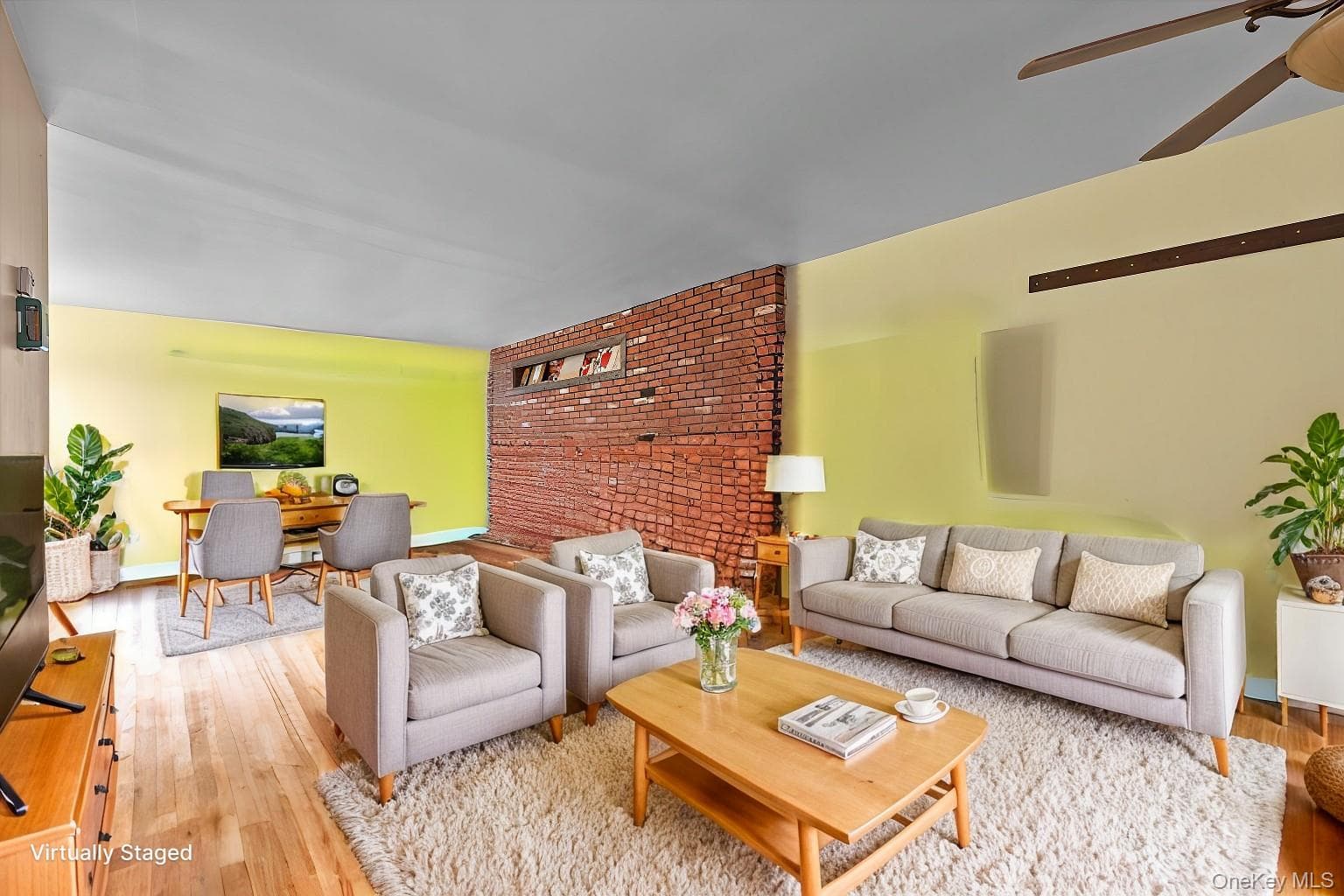 975 Little Neck Avenue thumbnail 2