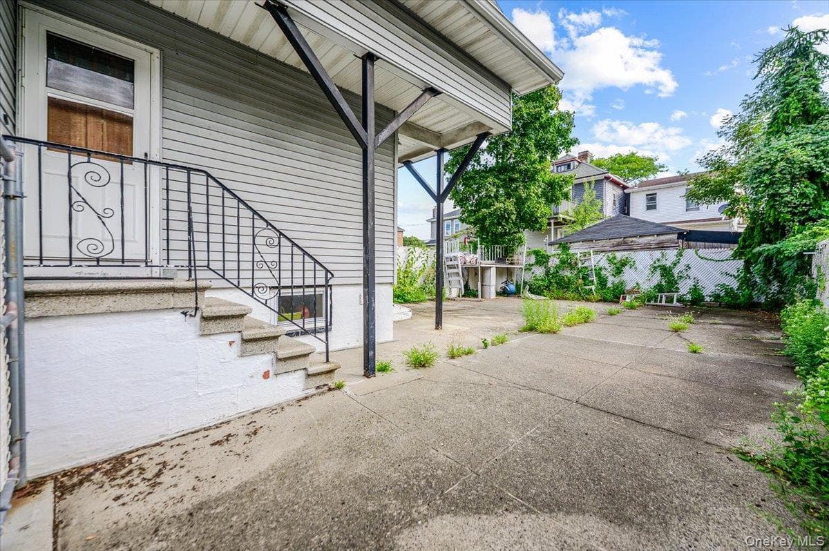 950 Edison Avenue thumbnail 18