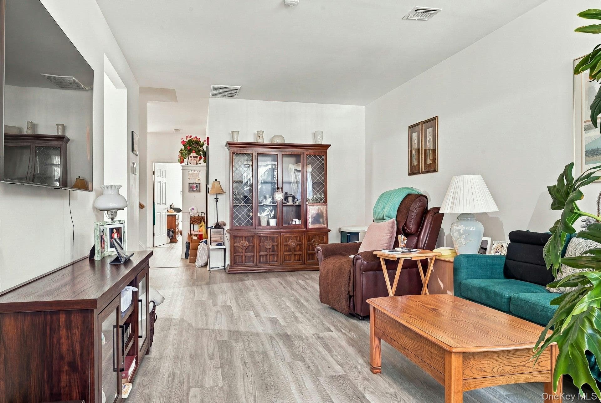 38 Augusta Drive thumbnail 9