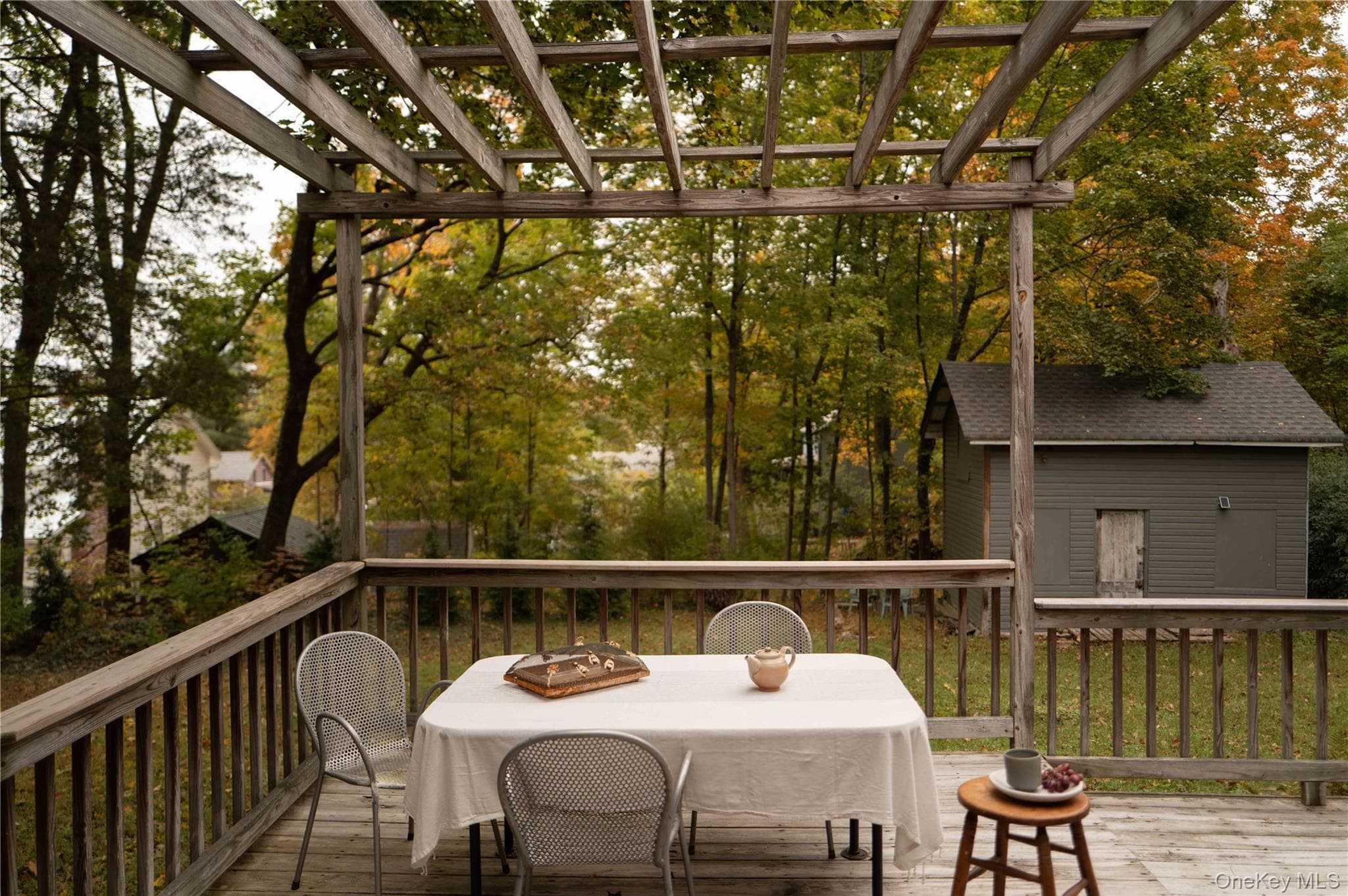 19 Russell Avenue thumbnail 25