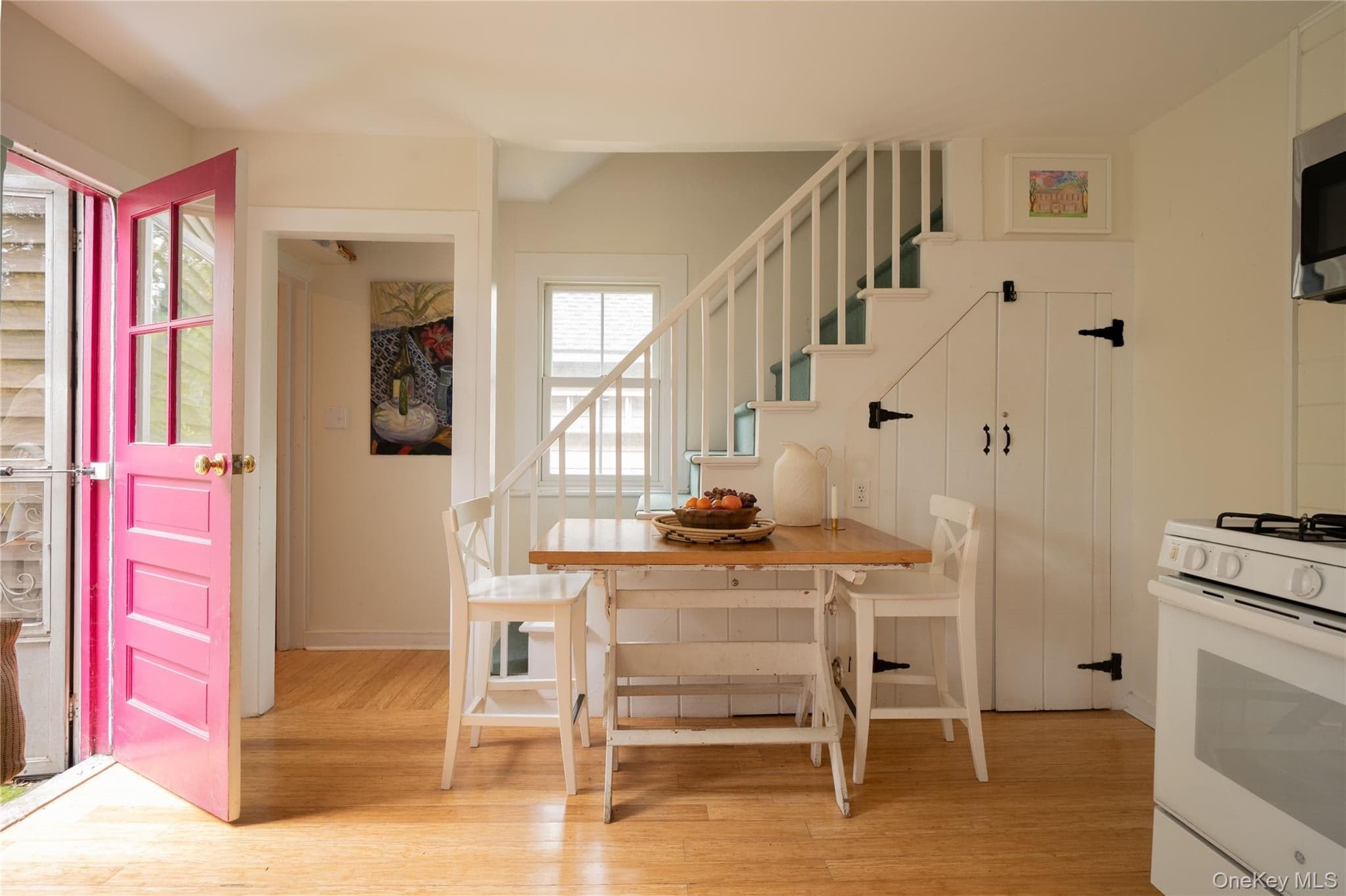 19 Russell Avenue thumbnail 9
