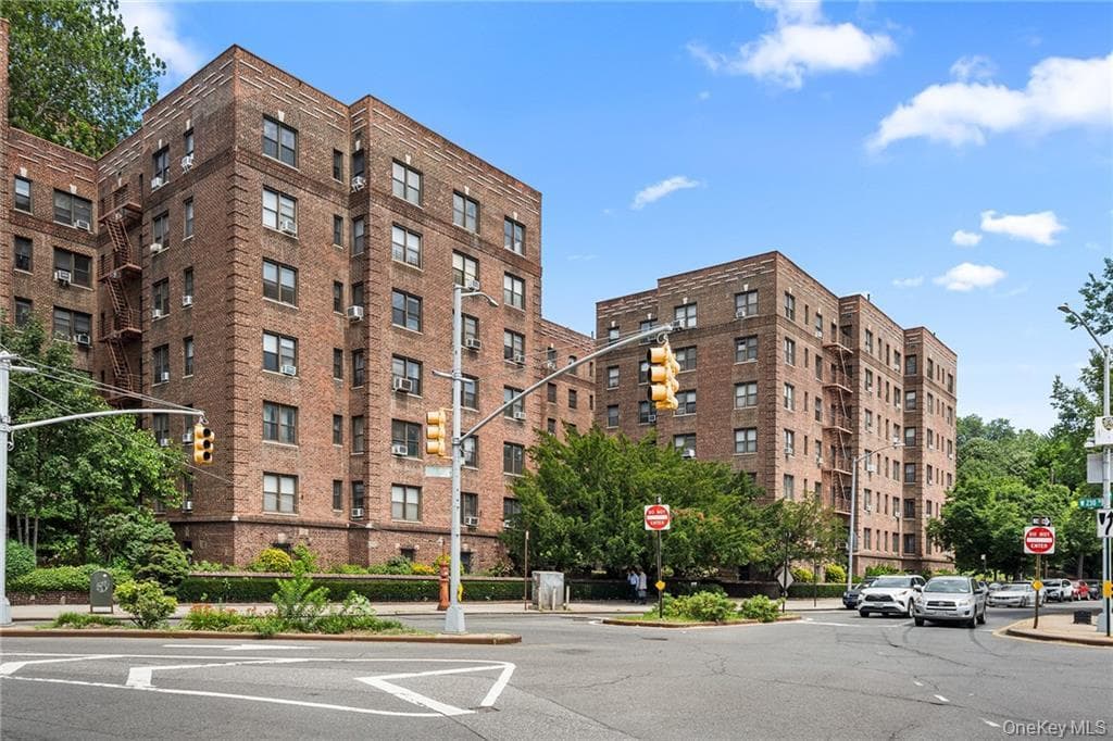 3015 Riverdale Avenue Unit: 5F, Bronx