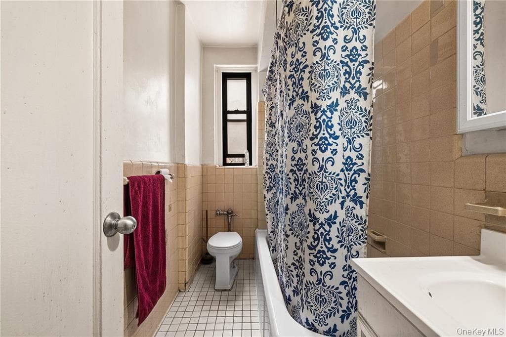 3015 Riverdale Avenue Unit: 5F thumbnail 15
